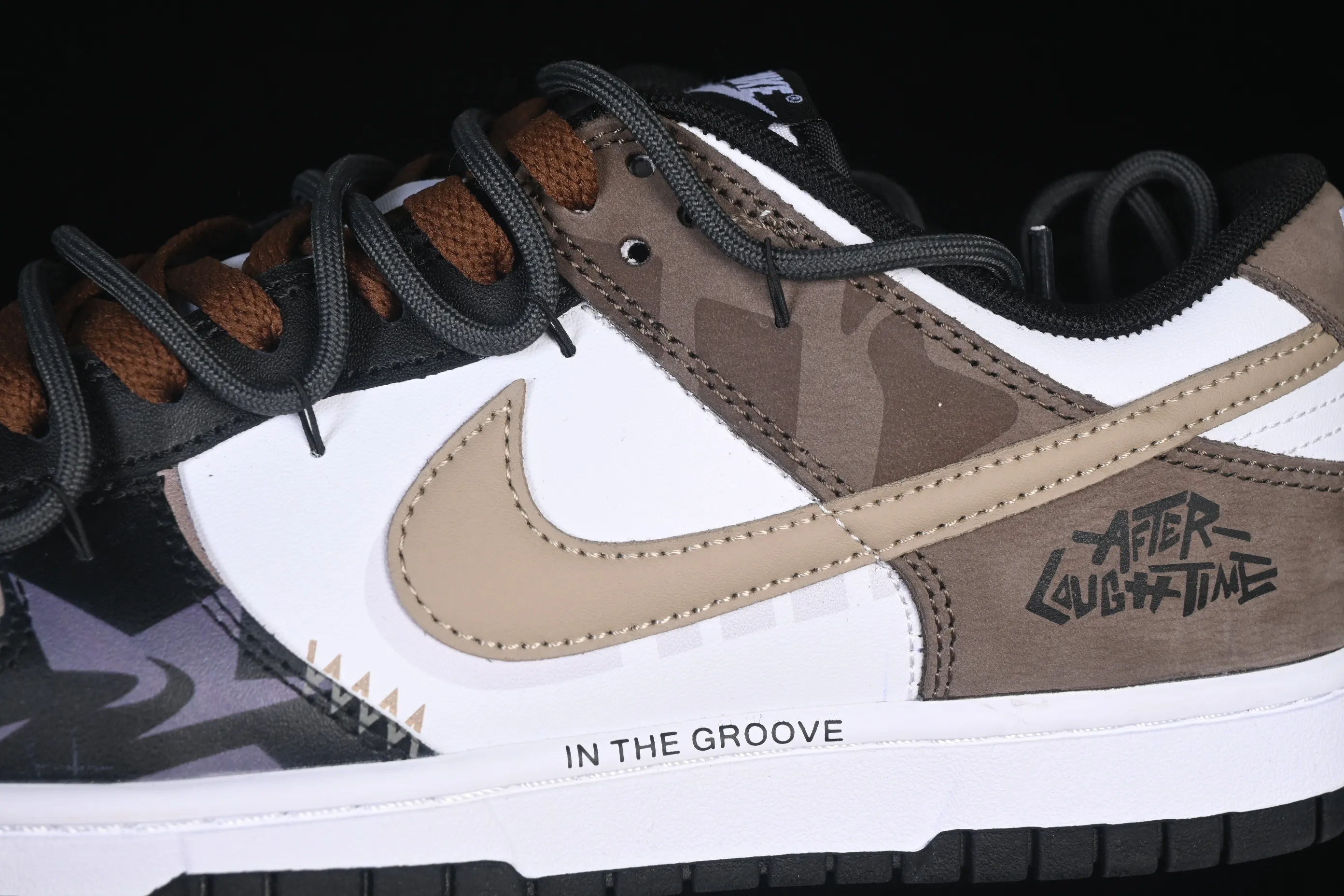 All categories Nk SB Dunk Series Nk SB Dunk Low High-end customized low-top sneakers Nike SB Dunk Low straps Anniversary high-end customized low-top casual sneakers HF5441-100